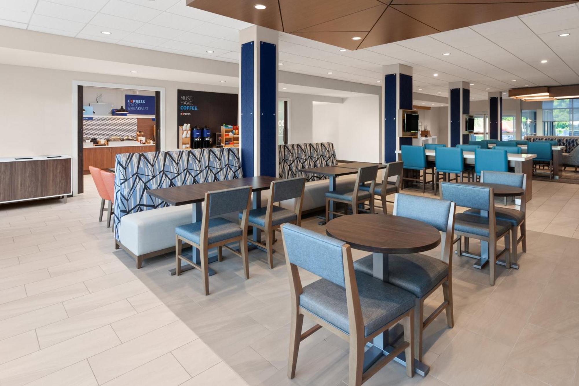 Holiday Inn Express & Suites Reedsburg - Dells Area By Ihg Exterior foto